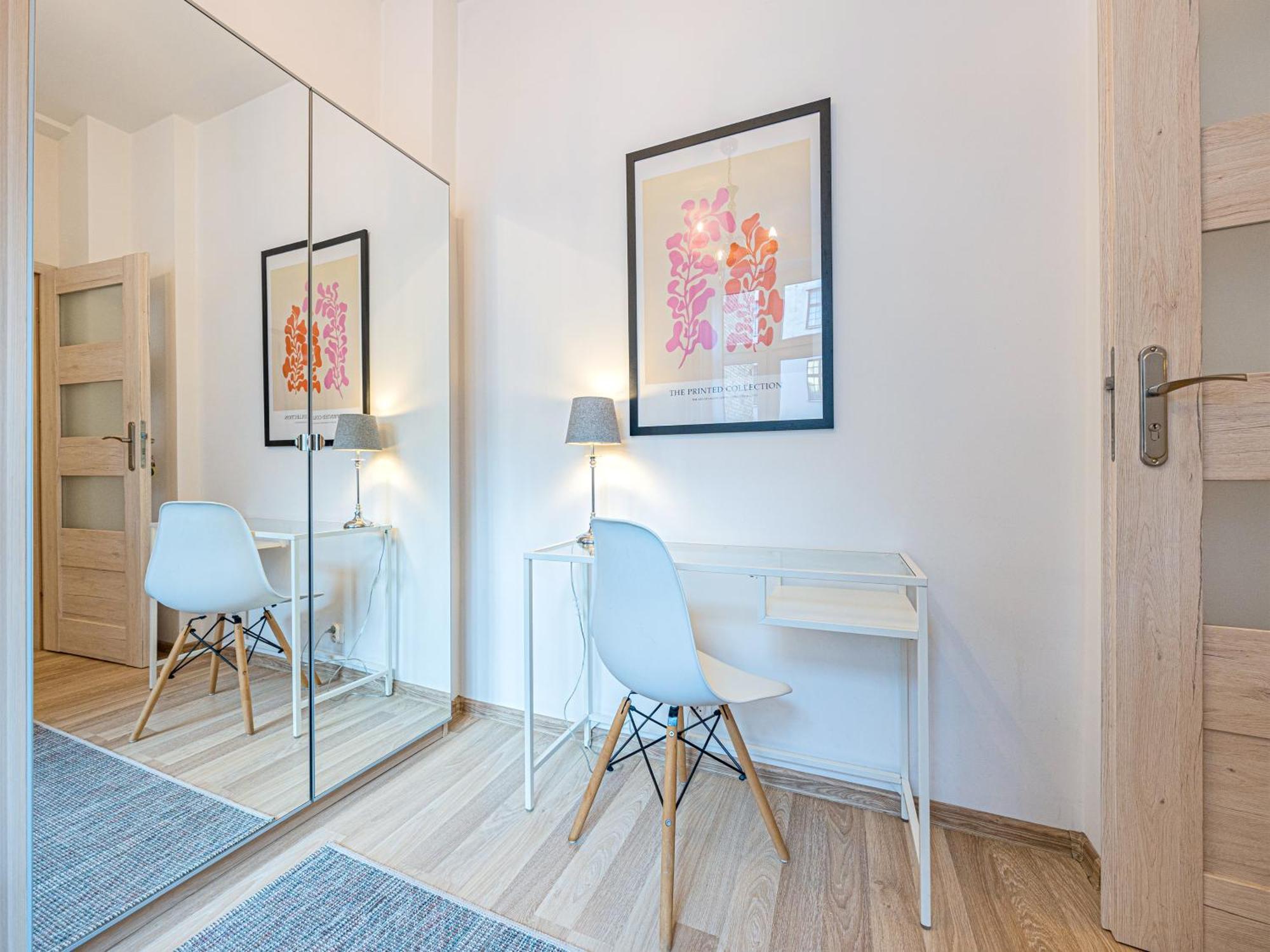 Hello Apartments City Center Of Old Town 3 Bedrooms Art & View グダニスク エクステリア 写真